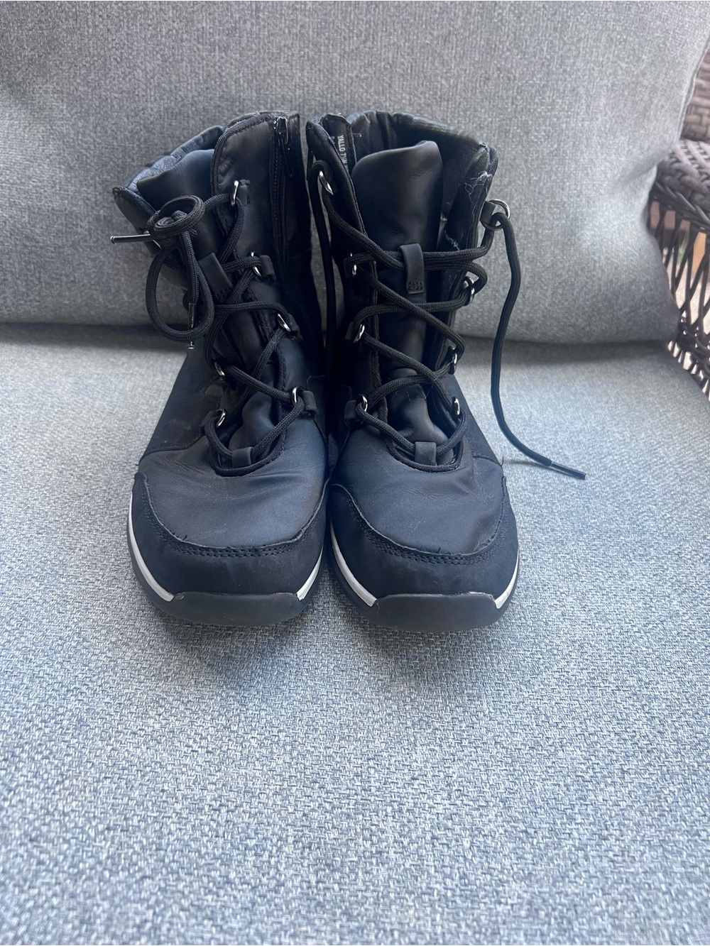 Kim Rogers Womens Black Winter Boots SZ 7 1/2 Lace Up Side Zip Ankle Snow Shoes